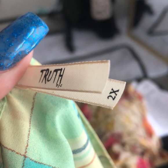 Striped Long Sleeve - Picture 3 of 3